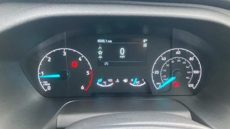 Ford Tourneo Custom 320 L1 Diesel Fwd 2.0 EcoBlue 136ps H1 Titanium 8 seater